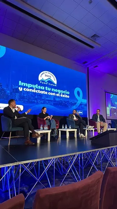 Imagen Panelistas del evento