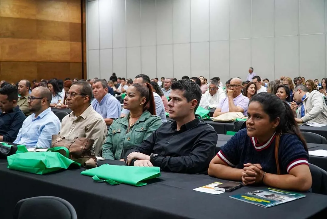 Imagen de asistentes del evento