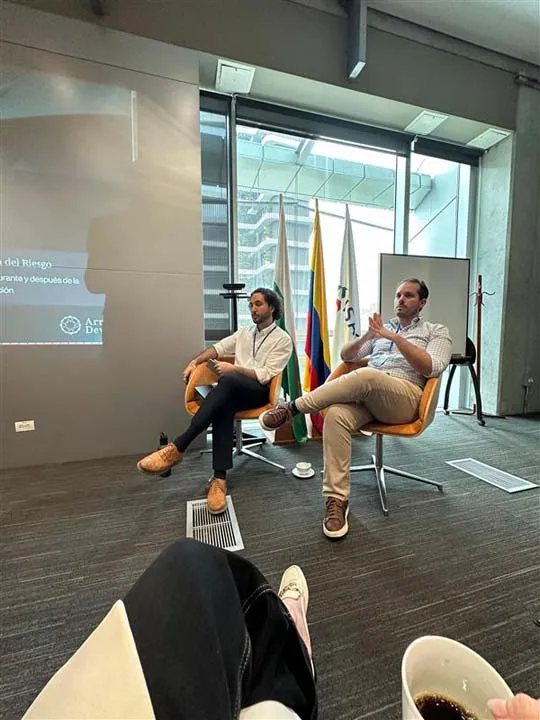 Imagen Esteban Arrubla y Rafael McCousland en capacitación ISAGEN